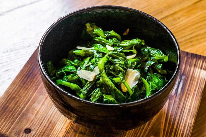 Sauteed Snow Pea Leaves, Garlic