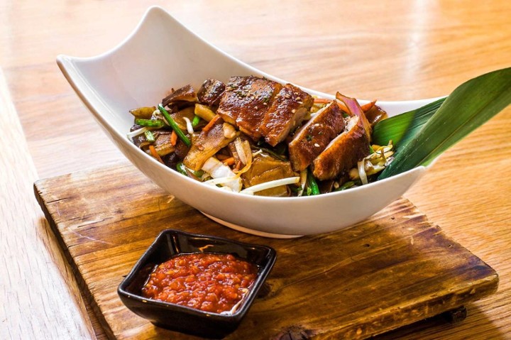 Roast Duck & Wide Rice Noodles