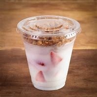 Strawberry / Blueberry Parfait Cup