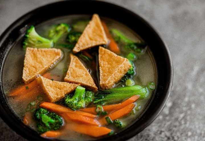S5. Vegetables & Tofu Rice Noodle Soup