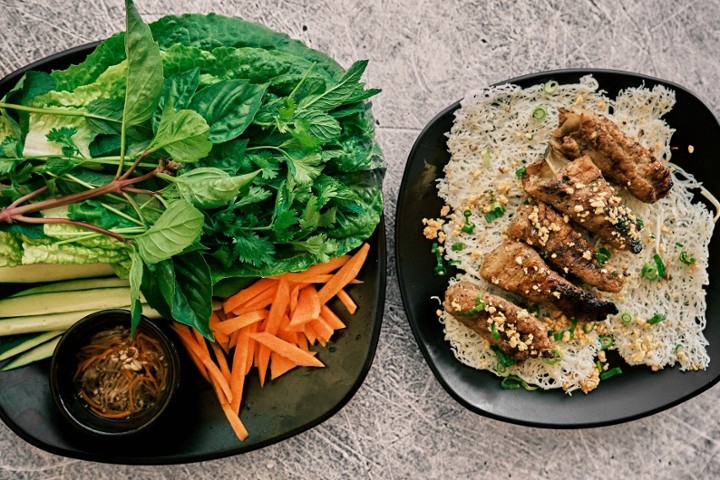 SP5. Grilled Beef w. Angel Hair Noodles (Banh Hoi)