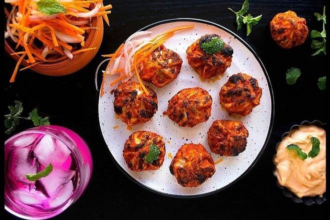 Tandoori Veg Momos (10 pcs)