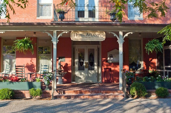 Restaurant banner image