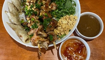 Dong Nai 4211 S Lamar Blvd