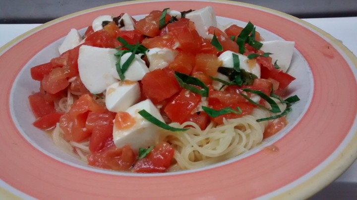 Capellini Caprese