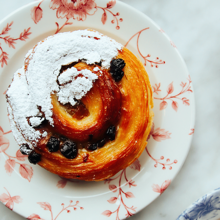 Croissant - Pain Aux Raisins