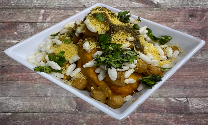 Samosa chaat