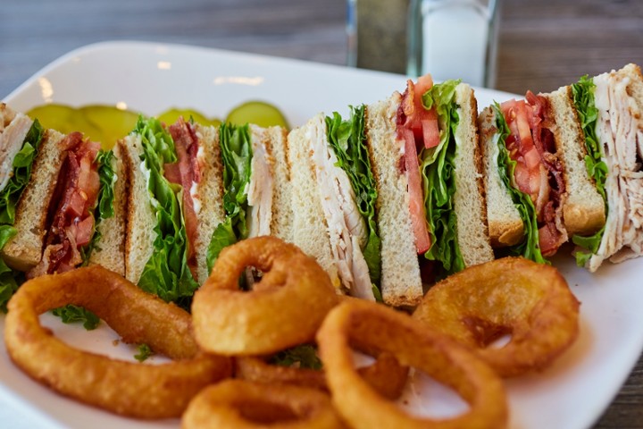 International Turkey Club Sandwich