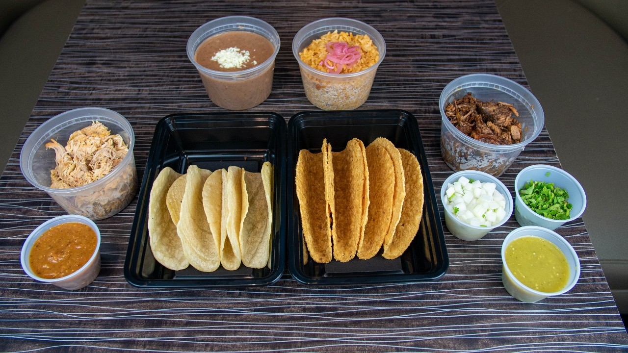 4 Person Family Pack - 8 Tacos