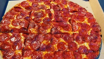 Ian & Kye's Pizza