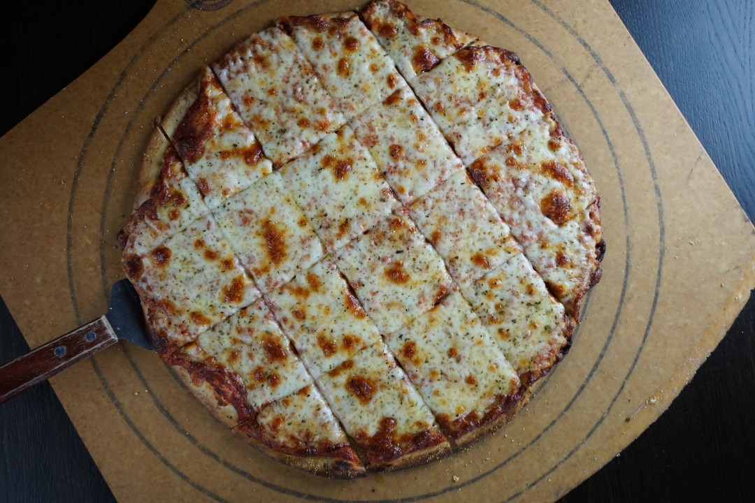 18" Jumbo Pizza