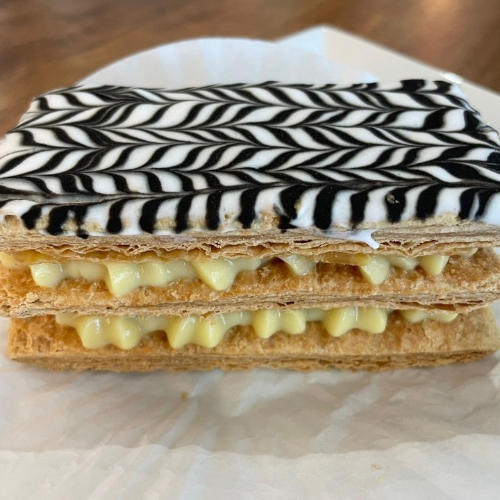 Señoritas (Napoleons)