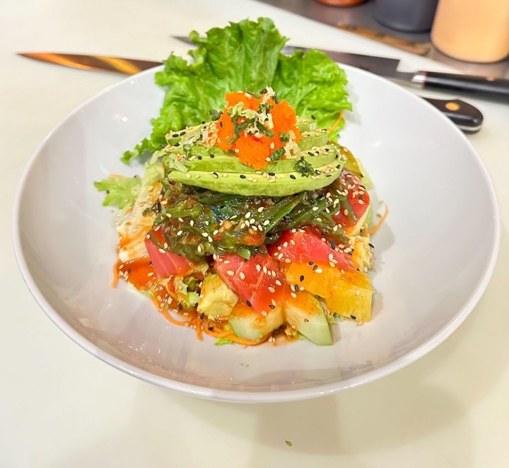 Spicy Tuna Avocado Salad