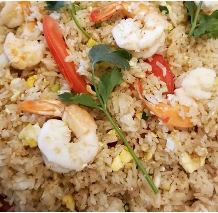 chicken and shrimp fried rice ( med tray )