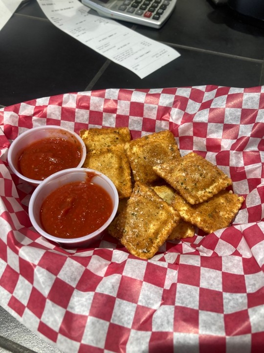 Fried Ravioli (8pc)