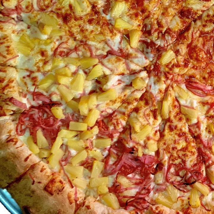 Medium Hawaiian Pizza