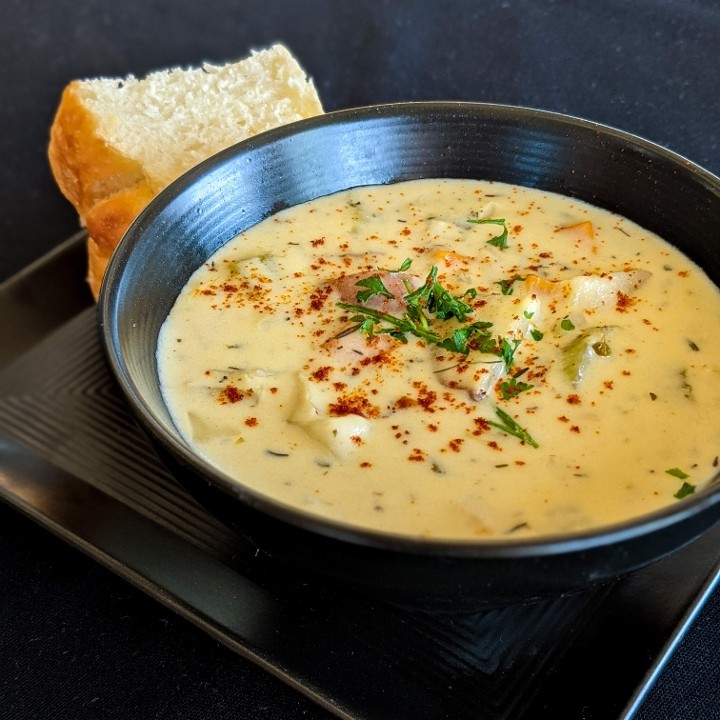 Razor Clam Chowder - CUP