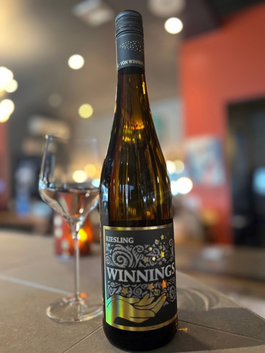 Von Winning 2022 Riesling