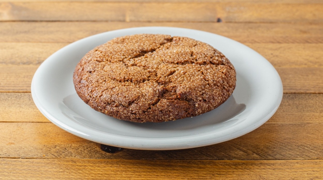 Molasses Spice Cookie