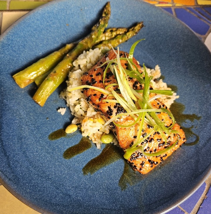 Ora King Salmon