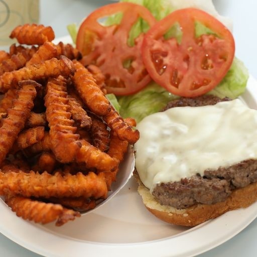 Cheeseburger (6oz)