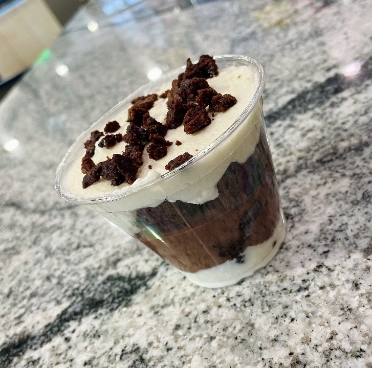 Triple Chocolate Brownie Cup  (9oz)