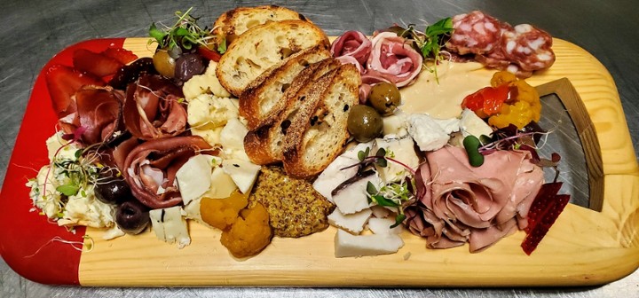 Charcuterie & Cheese Board