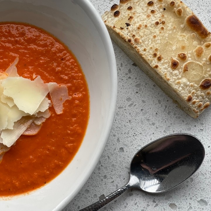 Roasted Red Pepper Tomato Basil Soup