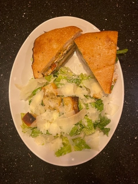 Half Sandwich + Salad