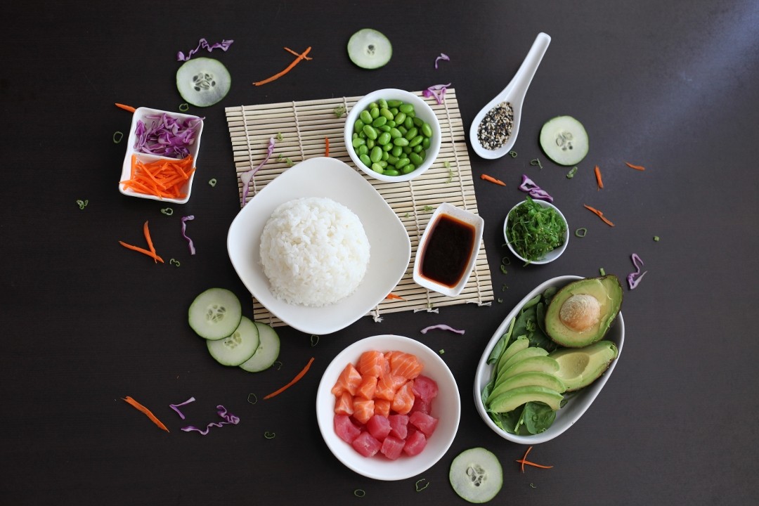 WAVE Asian Bistro & Sushi