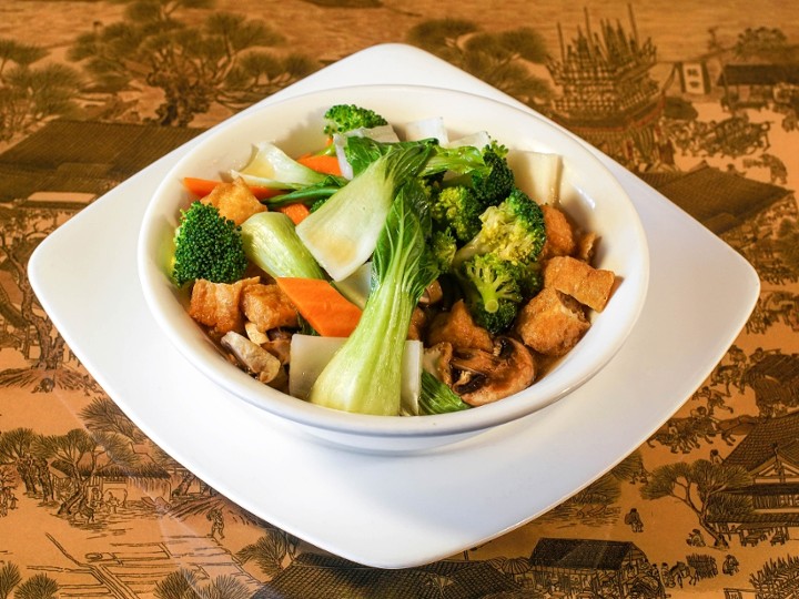 Vegetable Tofu Noodle Soup