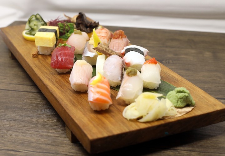 Ginza Sushi 12 Pcs