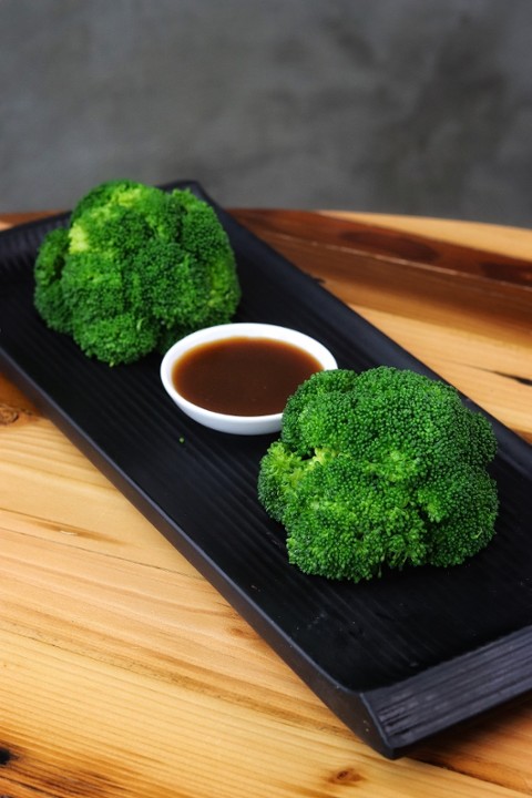 Broccoli w/Seafood Sauce 蚝油西兰花