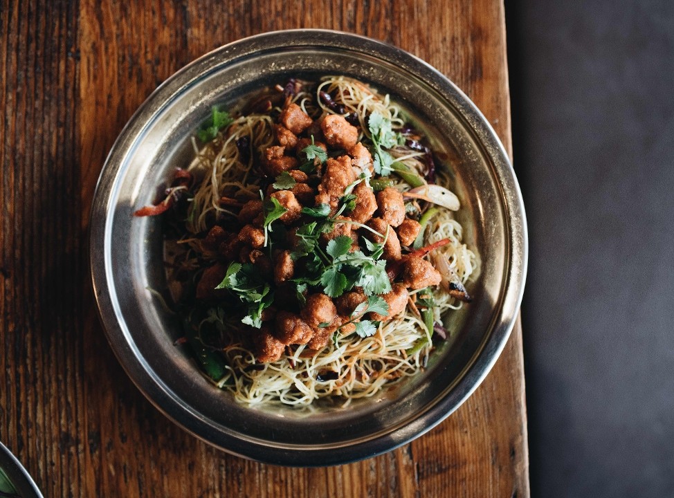 Indo-Chinese Soy Chicken and Noodles Plate (GF)