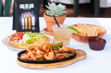 Casa de Lago 891 N Ventura Ave