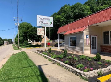 Marseilles Family Restaurant 550 E Bluff St