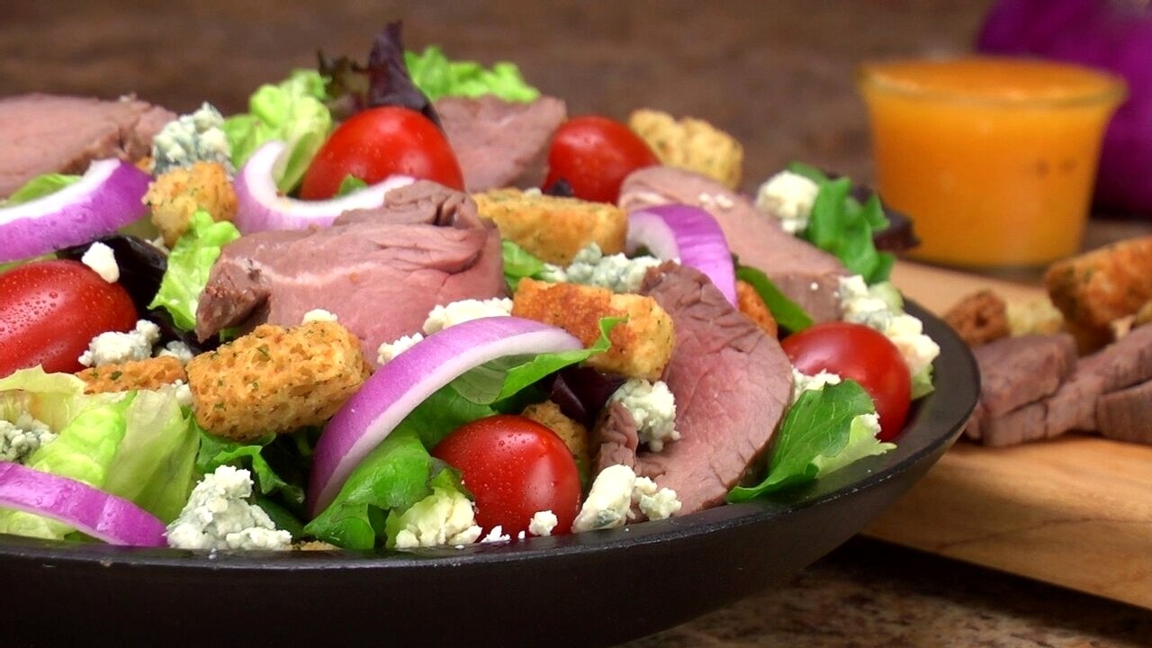 Steak Gorgonzola Salad