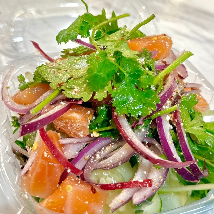 Spicy Herbal Salmon Salad