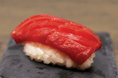 BLUEFIN TUNA SUSHI