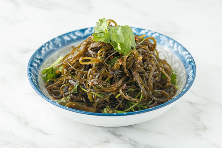 Seaweed Salad in Chili and Garlic Sauce (served chilled)