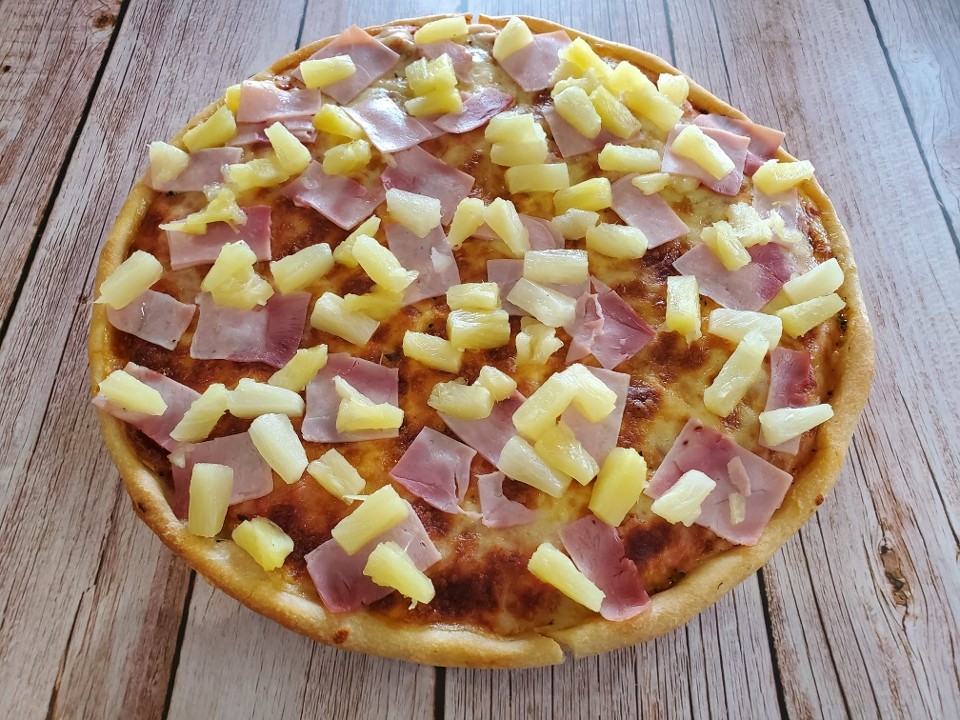 Hawaiian Pizza (16")