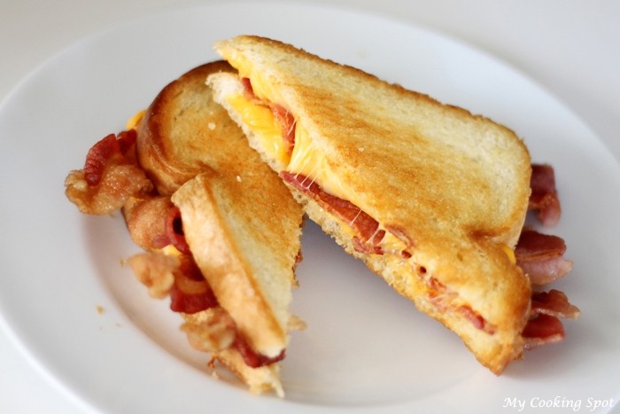 Traditional Grilled Cheese Sandwich