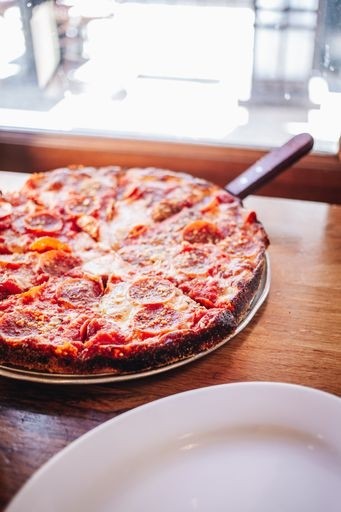 Pepperoni Skinny Deep Dish