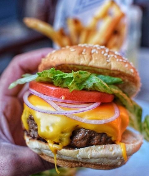 CHEESEBURGER