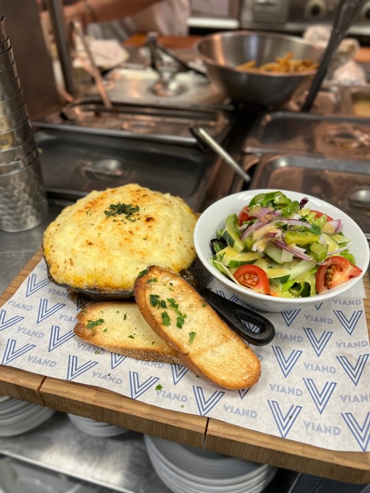 SKILLET CHICKEN POT PIE