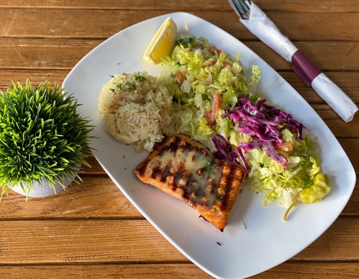 GRILLED SALMON PLATE