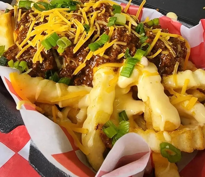 Lg Chili Queso Fries