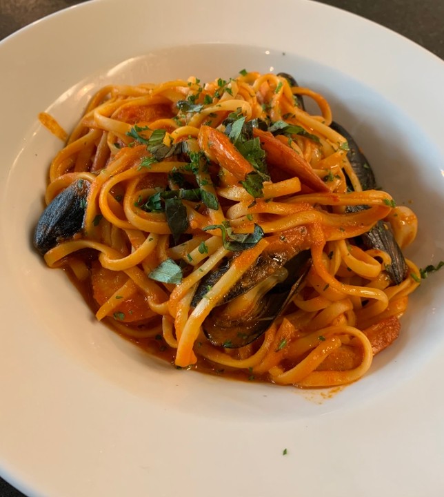 Seafood Linguine