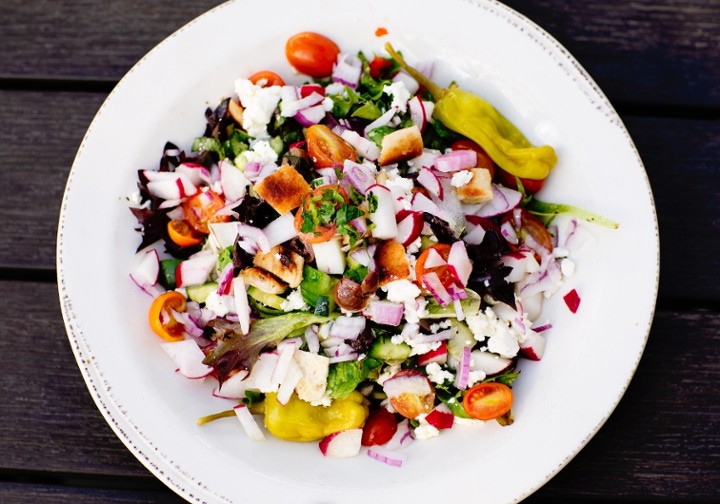 Greek Entrée Salad (8 Servings)