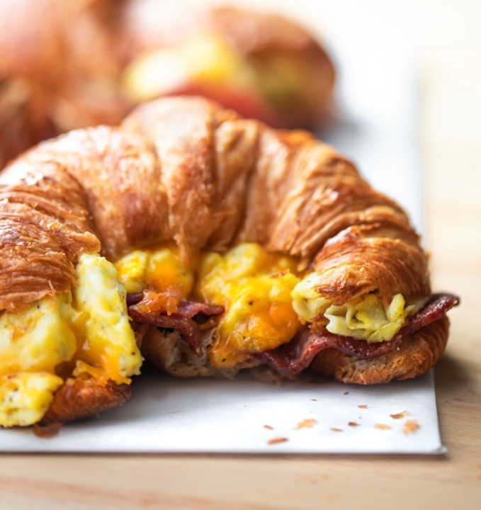 Hot Breakfast Sandwiches (Serves 8)